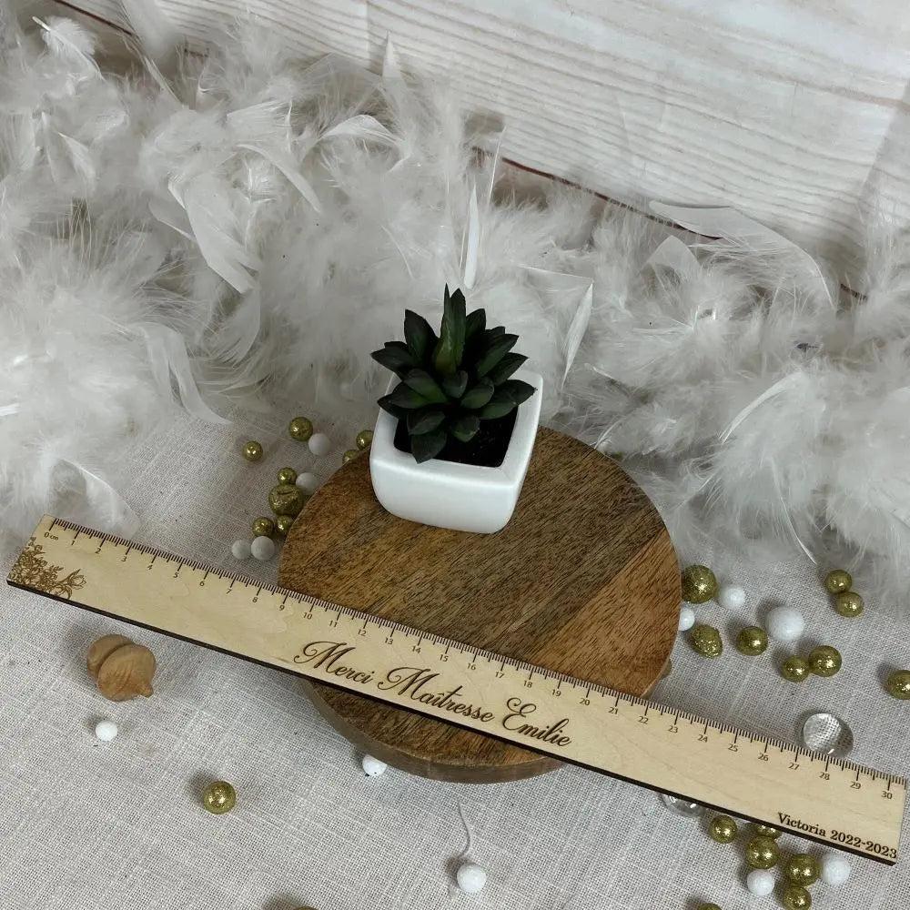 Cake topper en bois sur mesure Laurie déco et lumières