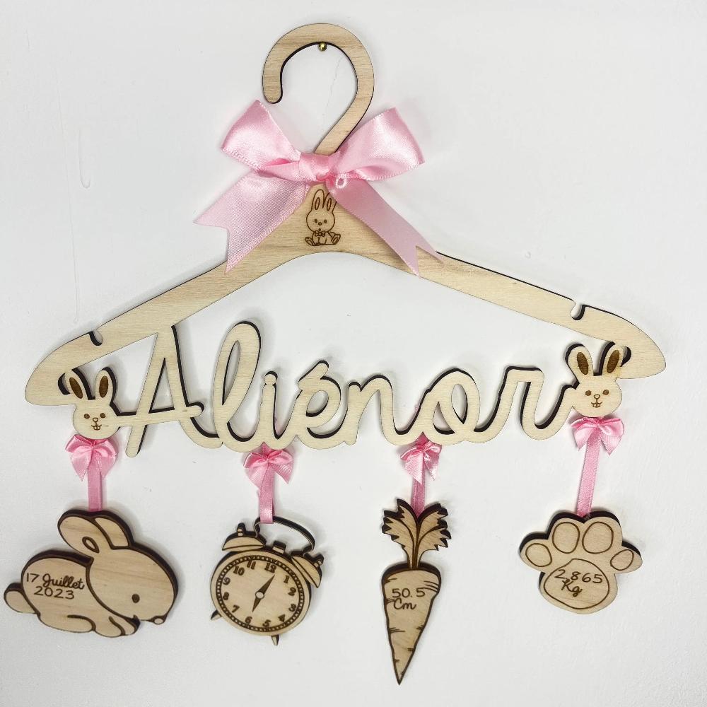 Cintre de naissance lapin personnalisé Laurie Déco et LumiÚres