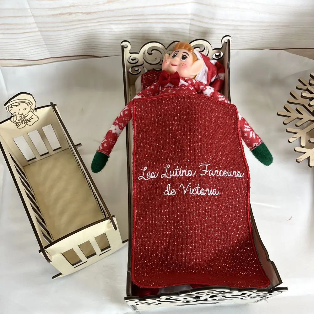 Lit en bois des lutins farceurs Laurie Déco et lumières