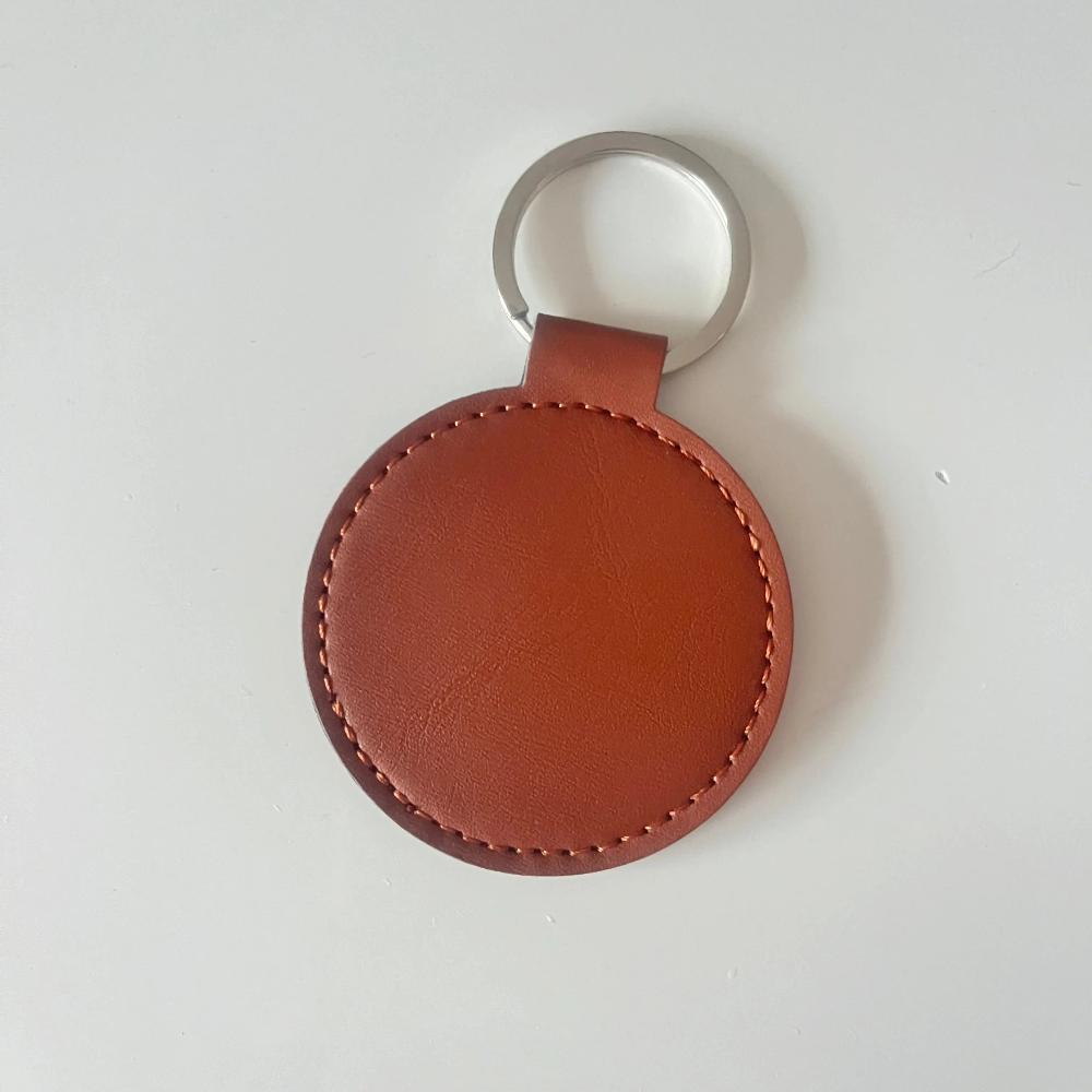 Porte clé simili cuir personnalisé Laurie Déco et lumières