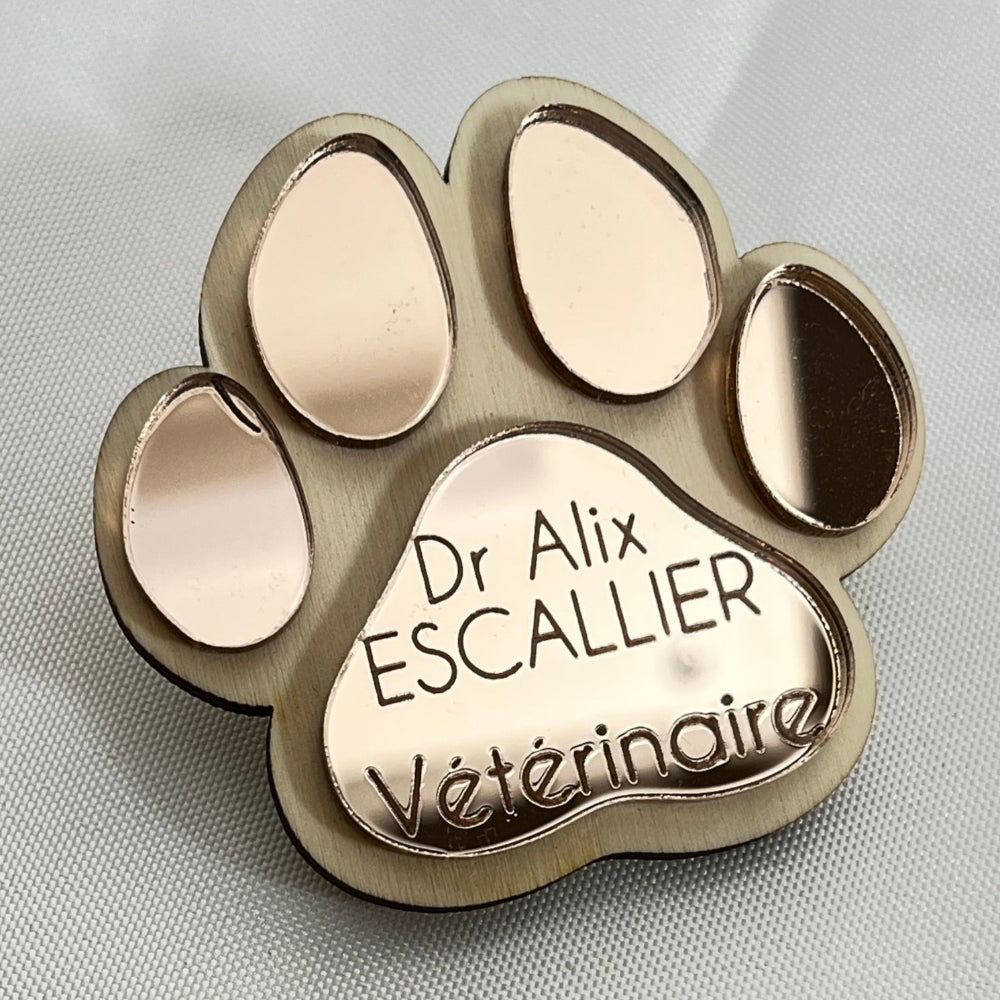 badge personnalisable veterinaire patte