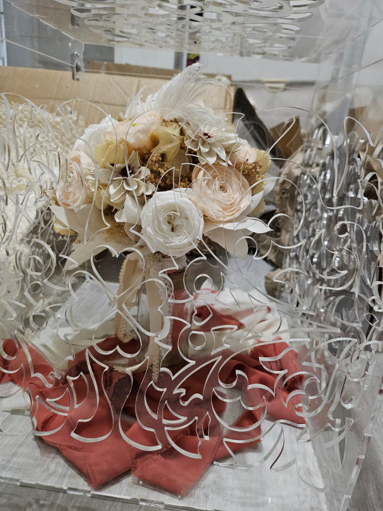 boite a bouquet en plexiglas personnalisable
