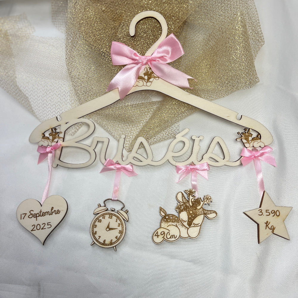 cintre de naissance en bois personnalisable faon