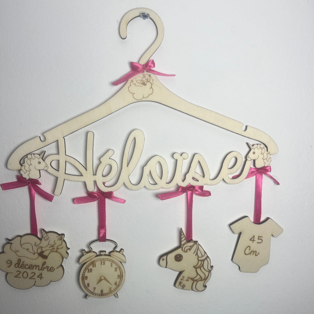 cintre de naissance licorne