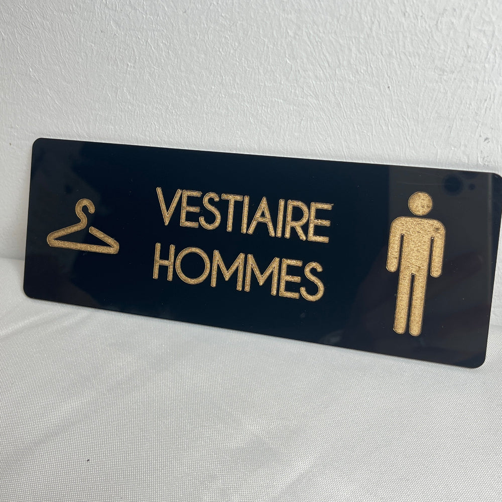 plaque signaletique en plexiglas personnalisable