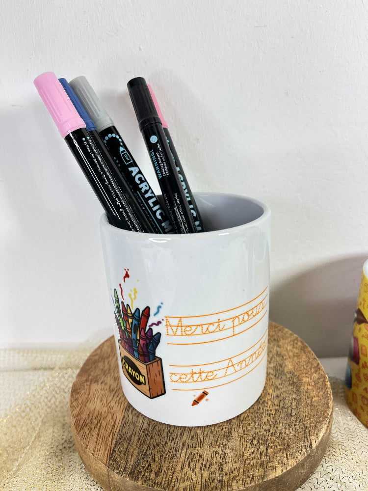 pot à crayon maîtresse personnalisé