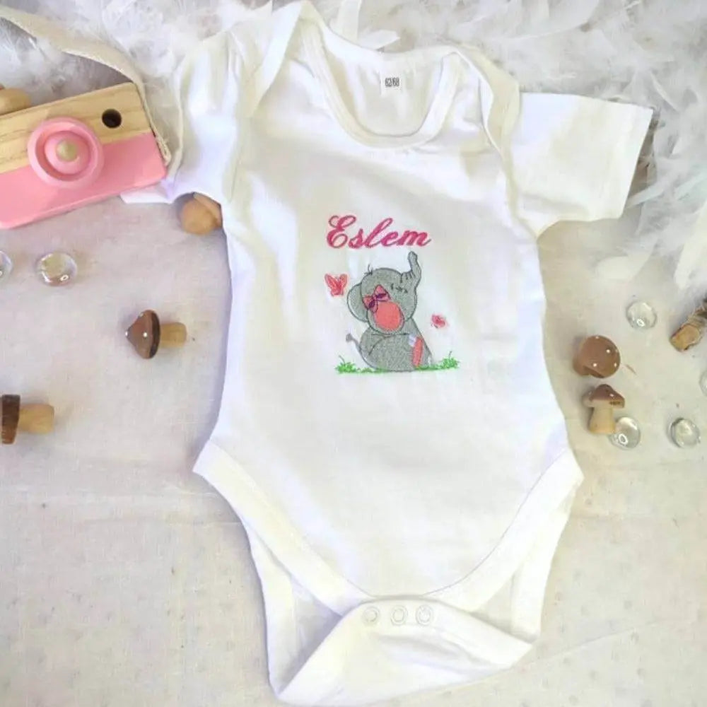 Planetee Body bébé personnalisable mignon avec abeille Cadeau vêtement de  naissance personnalisé pour nouveau né fille et garçon ou anniversaire 3  mois : : Mode