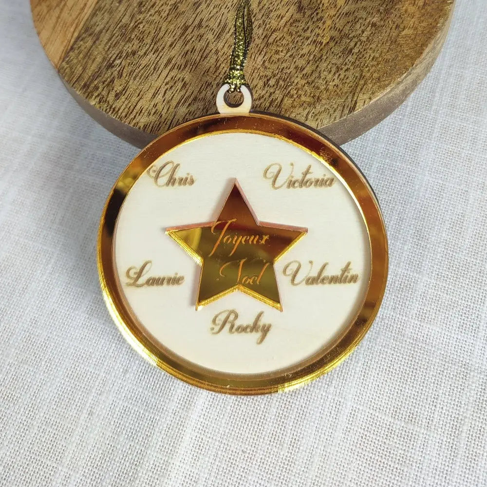 Boule de noël famille personnalisée Laurie Déco et lumières