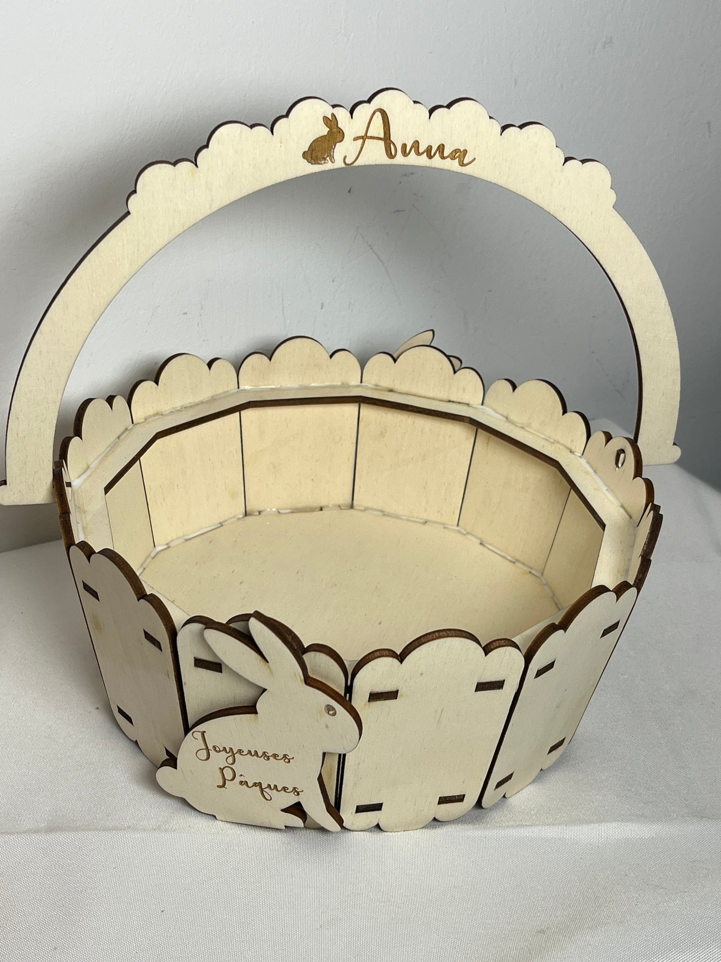 Panier de Pâques personnalisé