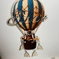 Décoration montgolfière de naissance avec suspension