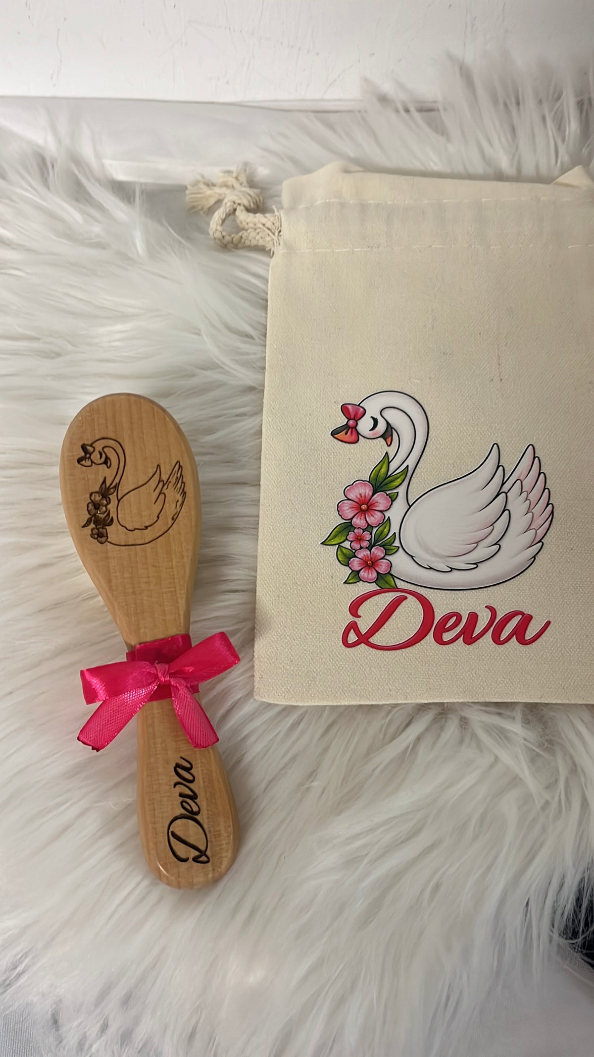 👶 Brosse en bois personnalisée pour bébé – Douceur et soin naturel dès la naissanc