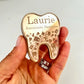 Badge métier personnalisable Laurie Déco et lumières