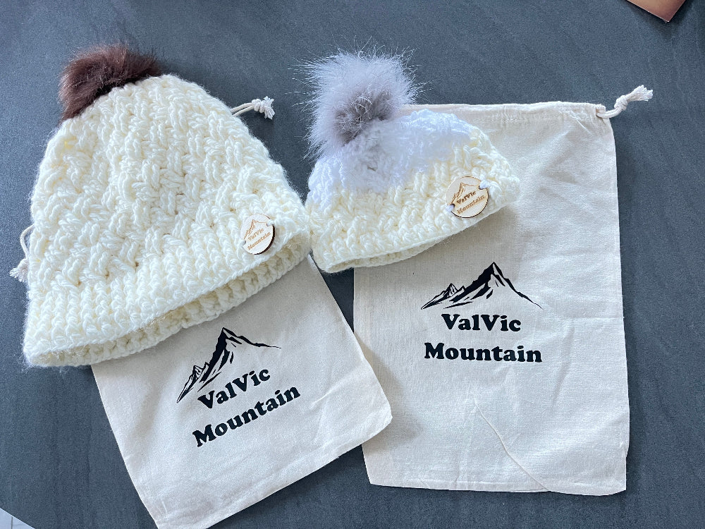 bonnet crochet maman et bebe fait main blanc valvic mountain