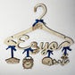 cintre de naissance en bois personnalisable marin ezyo