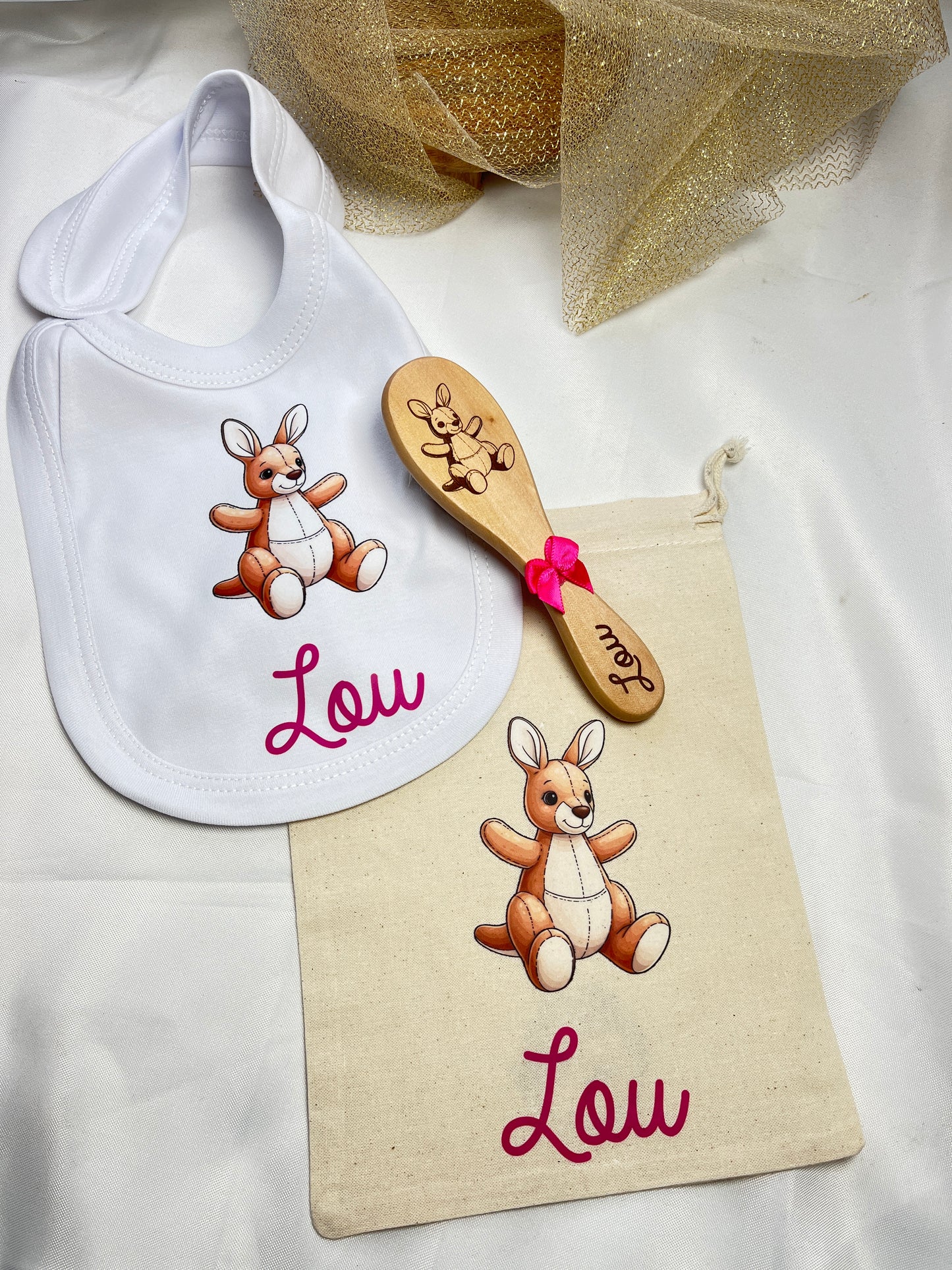 coffret de  naissance personnalisable brosse et bavoir