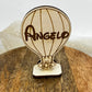 marque place en bois montgolfiere