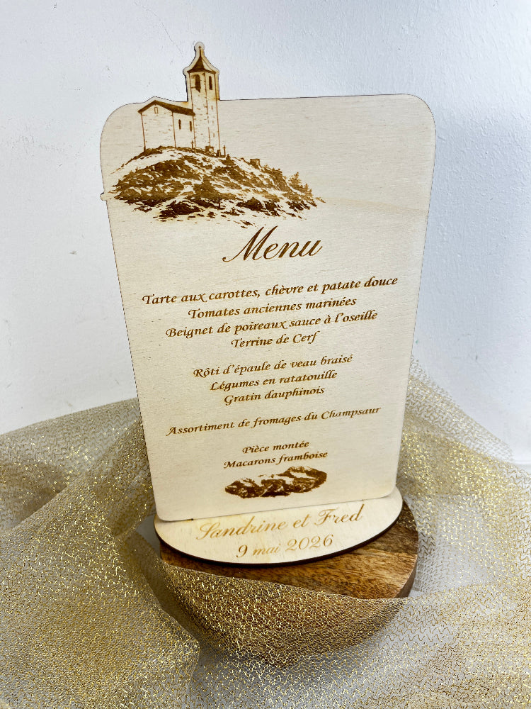 menu de mariage en bois gravure sur socle