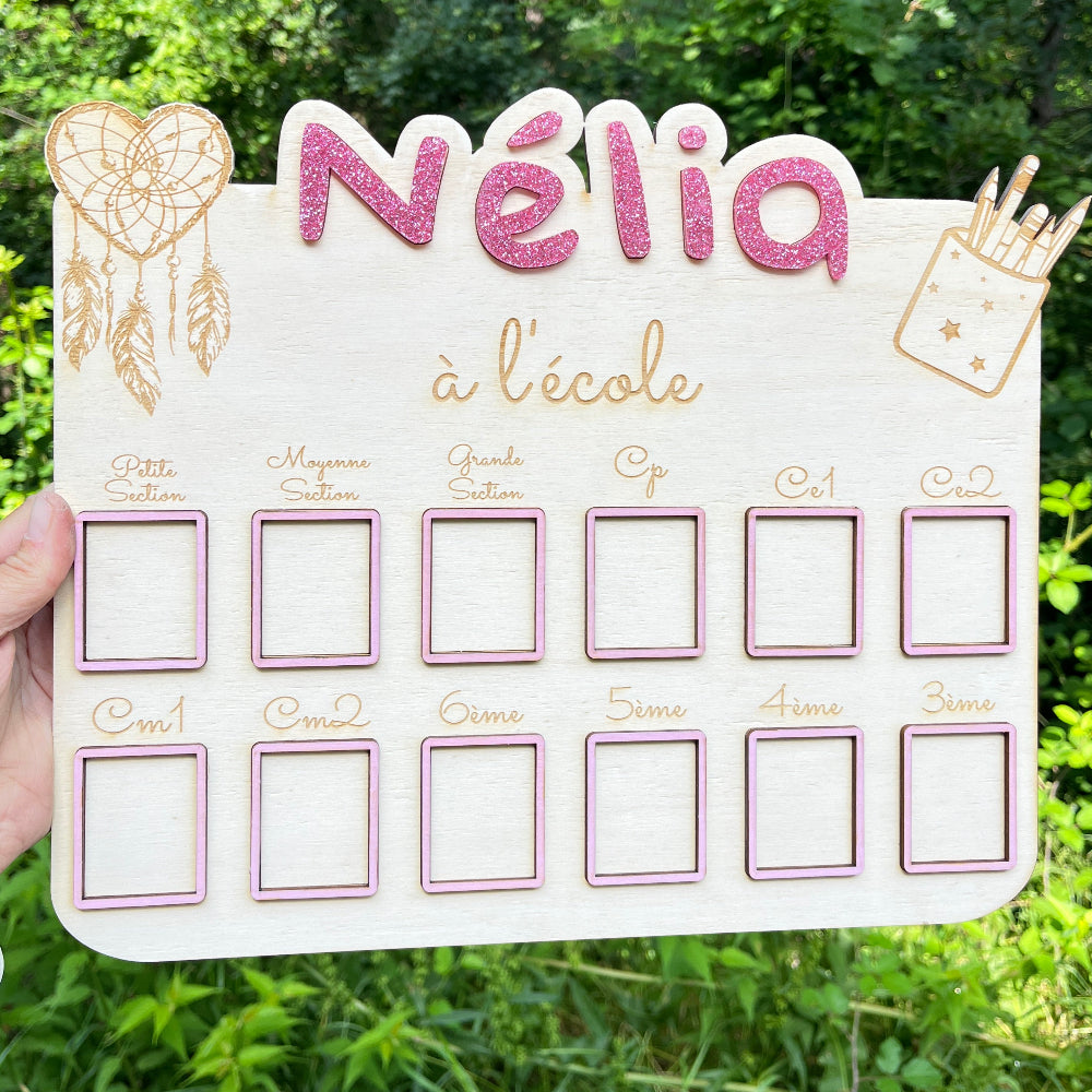panneau photo personnalisable en bois pour ecole 