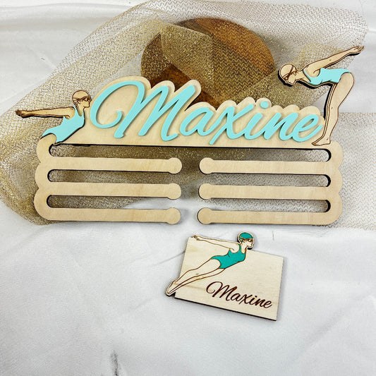 porte medaille en bois personnalisable natation