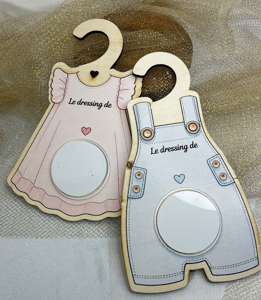 separateur de penderie bebe en bois personnalisable 