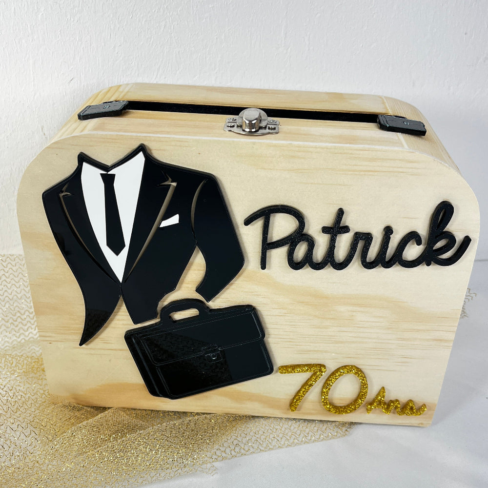 urne en bois personnalisable costume 70 ans 