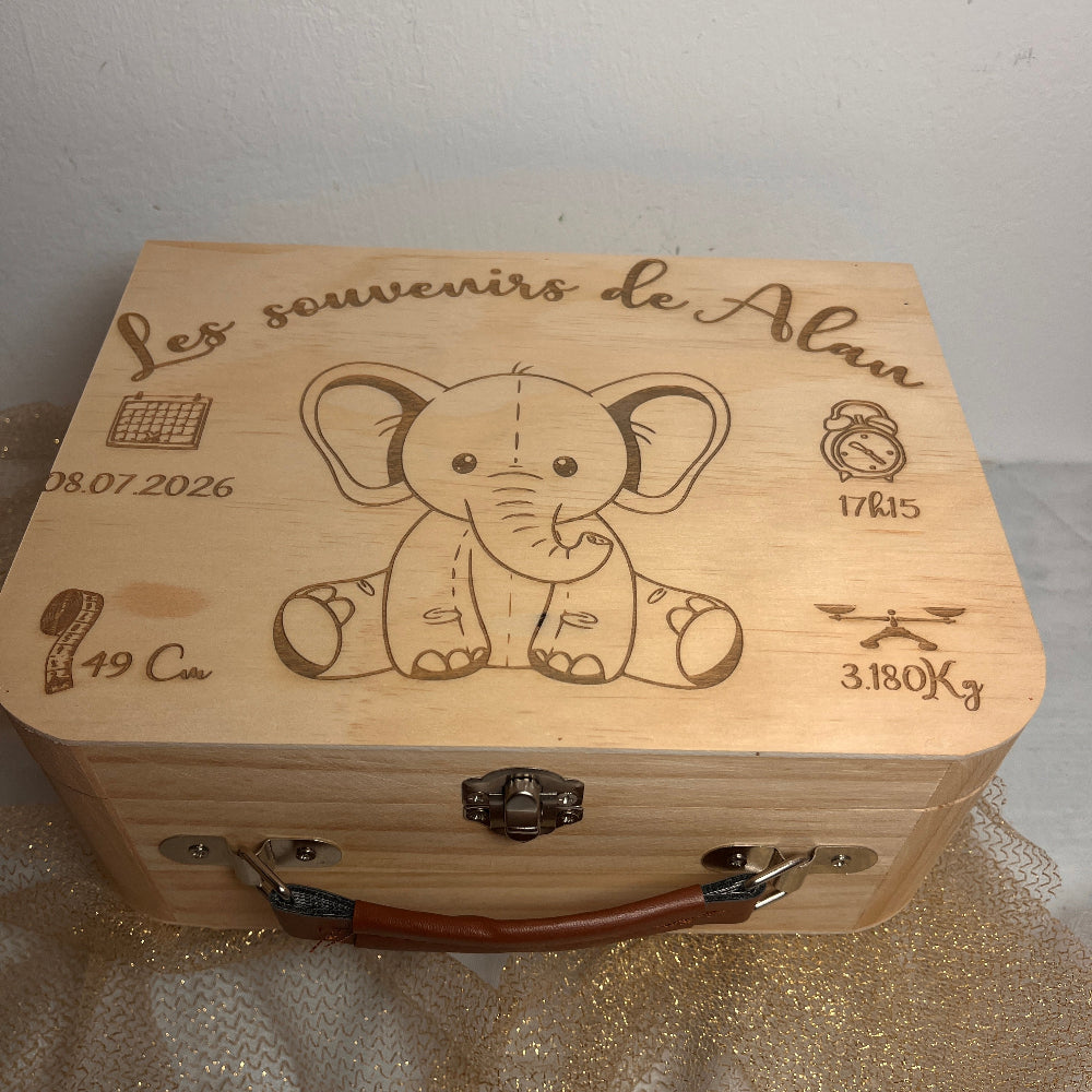 valise naissance gravure elephant